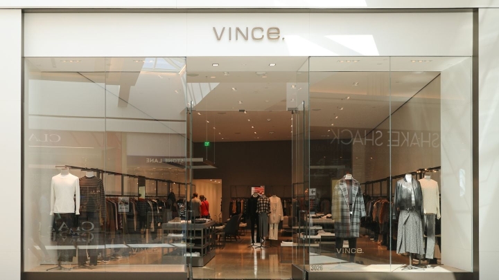 Vince Holding увеличивает прибыль на фоне снижения общих продаж