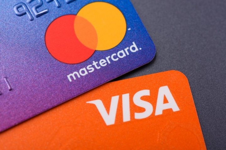 Платежные гиганты Visa и Mastercard сообщают о росте прибыли