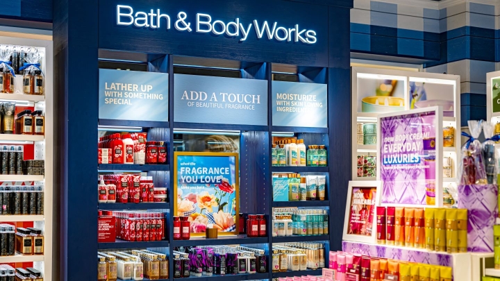 Bath & Body Works снижает прогнозы и раскрывает новую стратегию после падения продаж